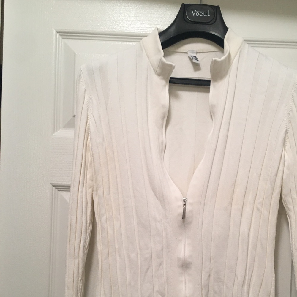 Pre-owned Wolford ladies white cardigan L size.